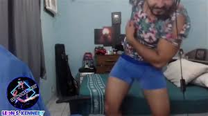 Watch CARLINHOS CHUPANDO CAVALOS - Gay, Cavalo, Anal Porn - SpankBang