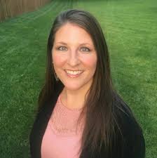 Adrienne Porter's Instagram, Twitter & Facebook