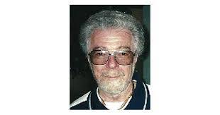 Larry Keiter's Instagram, Twitter & Facebook