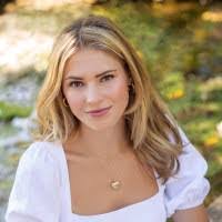 Ava Duke's Instagram, Twitter & Facebook