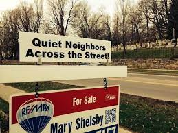 Realtors Who Can Spin Anything Into A Positive Funny Pictures Can T Stop Laughing Funny Pictures Funny Signs