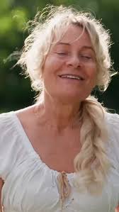 Fira inte jul och nyår utan kärleken en gång till, sök till Bonde söker fru!