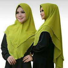 • pucuk pisang pucuklah pisang sibunga rampai harum semerbak disenjalah hari hatiku sedih kasih tak sampai. Khimar Ceruti Babydoll Warna Hijau Pucuk Shopee Indonesia