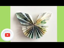 Sie sind schnell gemacht und verzieren geschenke, blumensträuße, sektflaschen und grußkarten. Du Suchst Ein Kreatives Last Minute Geschenk Schmetterling Aus Geldschein Falten Litetube