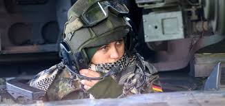 Listen ) is the unified armed forces of the federal republic of germany and their civil administration and procurement authorities. Vielfalt Bei Den Sicherheitskraften So Divers Ist Deutschland