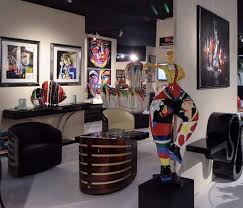 Les pièces en stock sont livrables sous un délai de 21. Sculptures Statues Et Animaux En Resine En Exposition Espace Design Bordeaux Espace Design Bordeaux