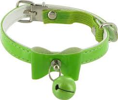 Nylon breakaway cat collars by guardian gear. Pet Supplies Kakadu Pet Bells Bows Cat Safety Collar With Bell 3 8 X 12 Green Amazon Com Leather Cat Collars Cat Safety Designer Cat Collars