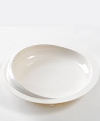 White Scoop Plate | Enjoy your Meal on a Non-Slip Plate