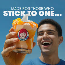 HealthyMadeEasy with Wendy's Apple Shrimp Salad that is big