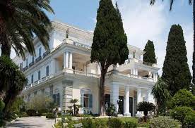 Το αχίλλειο ανάκτορο στη κεντρική κέρκυρα, επισκέφθηκε η πρόεδρος του εοτ μετά την επίσκεψη στο αχίλλειο τόσο η πρόεδρος του εοτ άντζελα γκερέκου όσο και ο γενικός γραμματέα του υπουργείου τουρισμού κώστας λούλης τόνισαν ότι αποτελεί. Https Www Xn Mxahob8ab1a Net Ce B1 Cf 87 Ce B9 Ce Bb Ce Bb Ce B5 Ce B9 Ce Bf Html