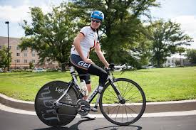 Can a body that's missing something still be perfect? Denise Schindler Forscht Mit Autodesk An Prothese Der Zukunft