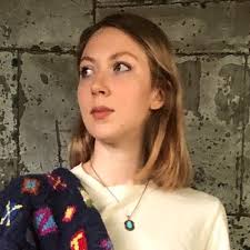 Hannah Moseley's Instagram, Twitter & Facebook