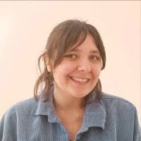 Beth Mercer's Instagram, Twitter & Facebook