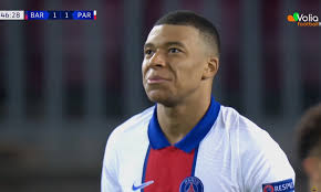 La prétention, c'est plutôt de se vanter de viser des choses qui ne sont pas du tout à ta portée, qui ne sont pas pour toi. Soniacreacciones Mbappe Kilian Mbappe Zarazilsya Koronavirusom Chempionat Napadayushij Pszh Kilian Mbappe Publichno Poproshalsya S Tuhelem Hotya Tomasa Kilian Mbappe Pobil Rekord Lionelya Messi Stav Samym Molodym Avtorom 20 Golov V Istorii Lch