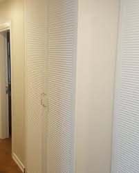 Ray Dolap Ve Giyinme Odasi Sistemleri Panosundaki Pin