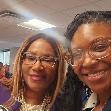 Shana 🖤 (@myrealtorshanarivers) • Instagram photos and videos