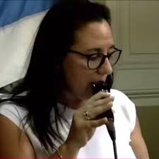 Grave error puede cometer el Frente Amplio si cree que puede gobernar no  para el pueblo que lo llevó al gobierno!!..... Estamos en una situacion muy  embromada!!!” el presidente Orsi no recibe