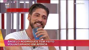 O noivo é que sabe. Conheca As Novas Aventuras De Angelo Rodrigues Selfie