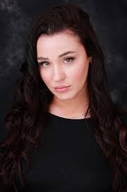 Jemma Moore's Instagram, Twitter & Facebook