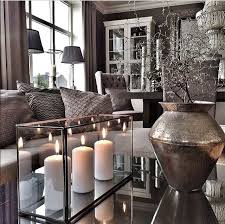 The Decor Is On Fleek I D Love To Have That Candle Holder On A Shelf In My Room Inredning Lagenheter Neutralt Vardagsrum Inredning Vardagsrum
