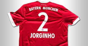 Jorginho is an italian footballer who plays for chelsea fc. Fc Bayern Trikot Saison 2017 2018 Mit Star Signaturen