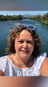 Communicating through art: Overcoming perfectionism in education