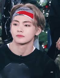 Hi guys, 내 이름은 v — fɑnstɑgrɑm. V Bts Kim Taehyung Gif V Bts Bts Kim Taehyung Discover Share Gifs