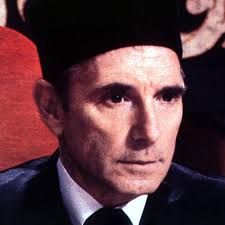 Dormir y ligar: todo es empezar (1974)