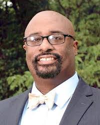 Brian Woolfolk's Instagram, Twitter & Facebook