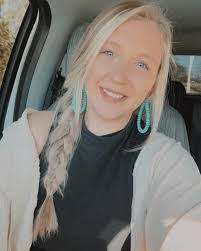 Victoria Phelps's Instagram, Twitter & Facebook