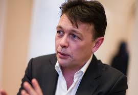 Interview: Jonathan Clay and the story of Italian suit manufacture