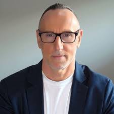 Jessica Mcbain's Instagram, Twitter & Facebook