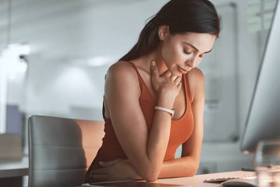 Phụ nữ không quan hệ một thời gian dài có sao không
