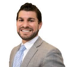 Leonard Deyoung's Instagram, Twitter & Facebook