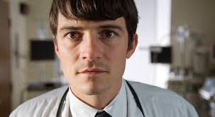 История молодого талантливого врача с синдромом саванта. Orlando Bloom In The Good Doctor Sends Danger Signals The New York Times