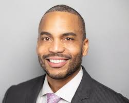 Olympian Howard Hinds to join men's and women's swimming team as assistant  coach