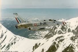 Il est le successeur des spa 67, 75 et 102 qui se sont distinguées pendant la première guerre mondiale. Reportage Les Charognards De La Spa 75 Fetent Leur 100 Ans Defens Aero