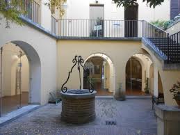 Roberto gervaso tra gli eroi di d'annunzio, le sue ceneri nel mausoleo del vittoriale. La Casa Natale Di D Annunzio Da Vedere Recensioni Su Museo Casa Natale Di Gabriele D Annunzio Pescara Tripadvisor
