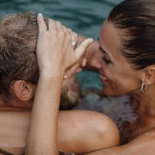 Free Porn - Free Porn For Women | V For Vibes