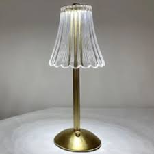 WILLIAM Dimmable Metal Table Lamp for Living Room, Bedroom & Dining Room