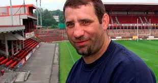 Salford Red Devils told by Rhino to respect Fax of life