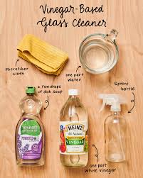 Natural bathtub cleaner dawn and vinegar. How To Clean With Vinegar Windows Bathroom Surfaces And Baked On Pans Apartment Therapy