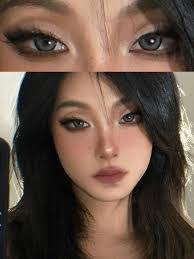 Kira Frank's Instagram, Twitter & Facebook