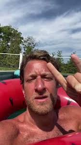 @stoolpresidente's video Tweet