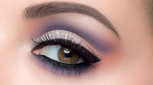 3,345,917 likes · 10,034 talking about this. Despidete Del Ano Viejo Y Sonriele Al Ano Nuevo Emakeup