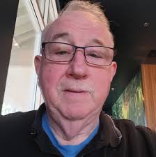 How many of you had a doctors appointment at 450 Sutter ? My eye doctor was  there. As a kid, everything looked huge !