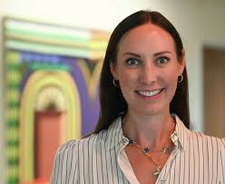 Corrina Holt's Instagram, Twitter & Facebook