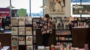 Anne heche at a barnes & noble book signing of her. Barnes Noble Death By A Thousand Paper Cuts Financial Times