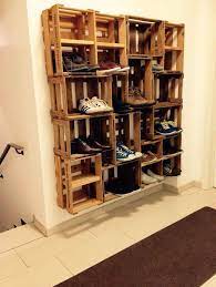 Deinen individuellen kleiderschrank aus holz stellst du aus mehreren modulen zusammen: Diy Weinkisten Schuhe Schrank Ankleidezimmer Selber Bauen Kleiderschrank Selber Bauen Weinkisten