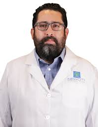 Dr. Jorge Reyes Mendiola